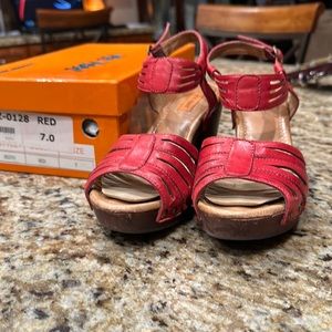 Miz Mooz Womens sandal